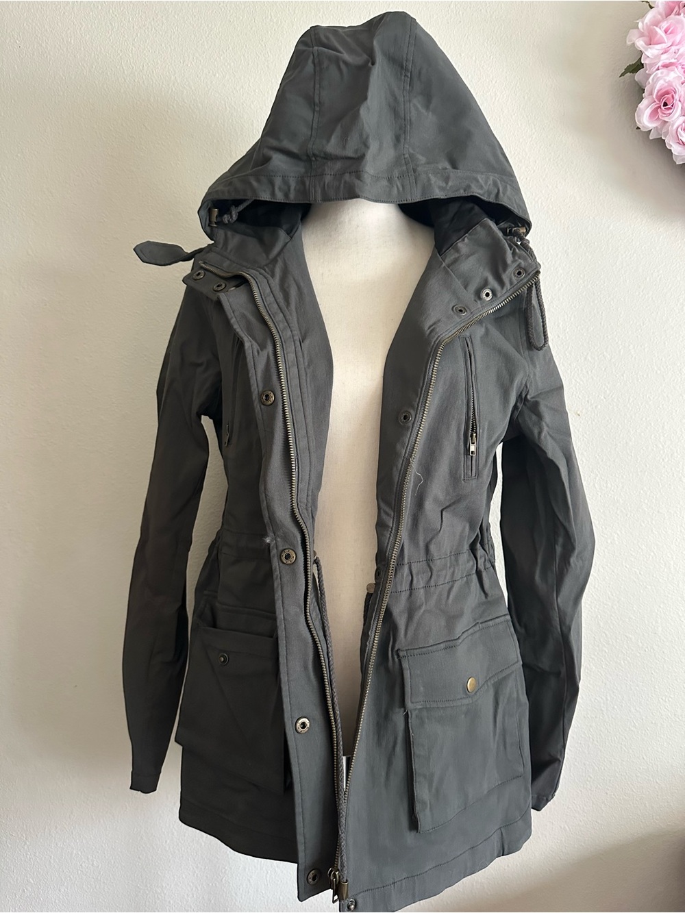 Women’s Hooded Eden Society Jacket